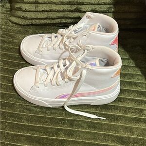Puma White and Pink Women's Sneakers